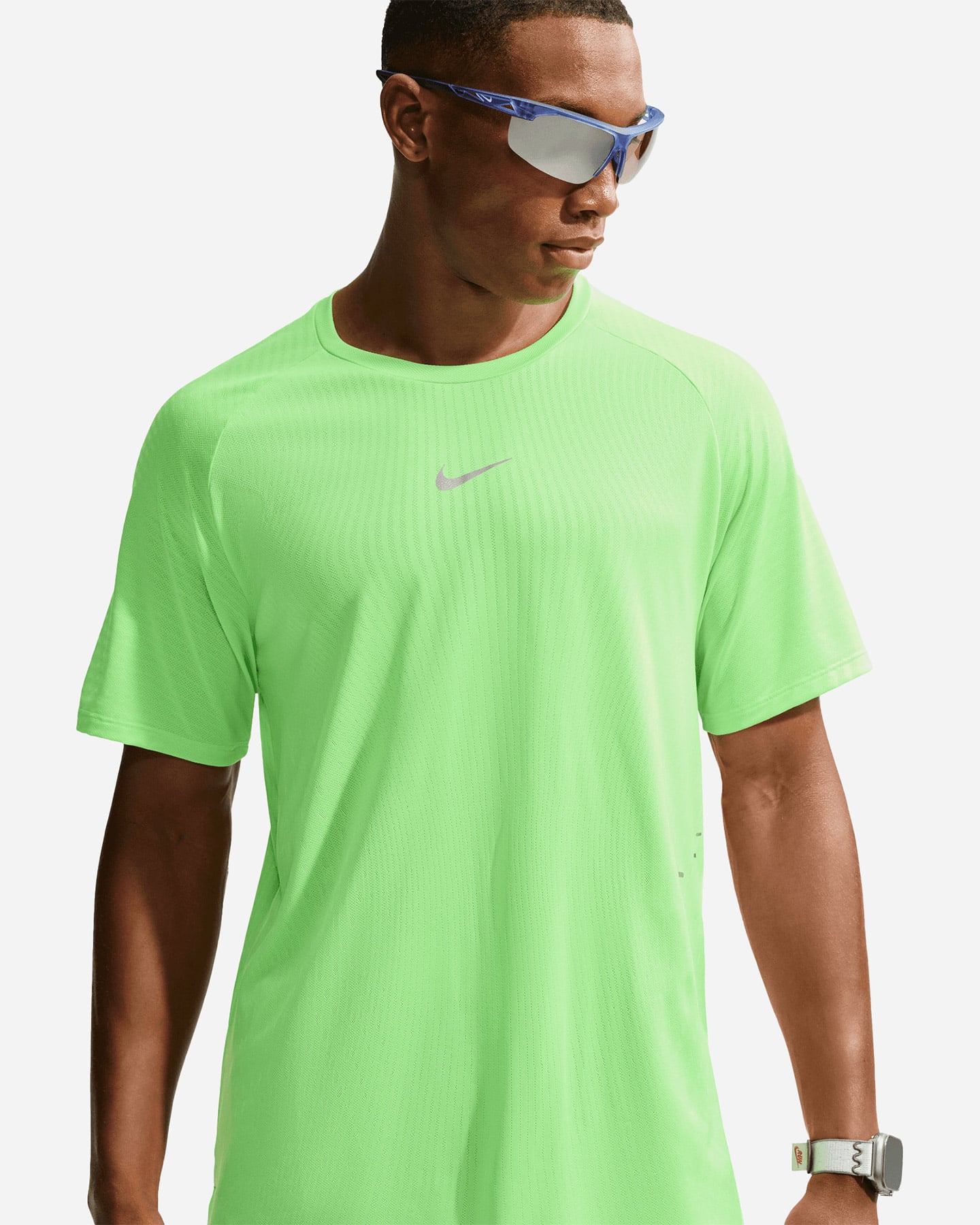 T-shirt running NIKE STRIDE M - Verde - 3 | Cisalfa Sport